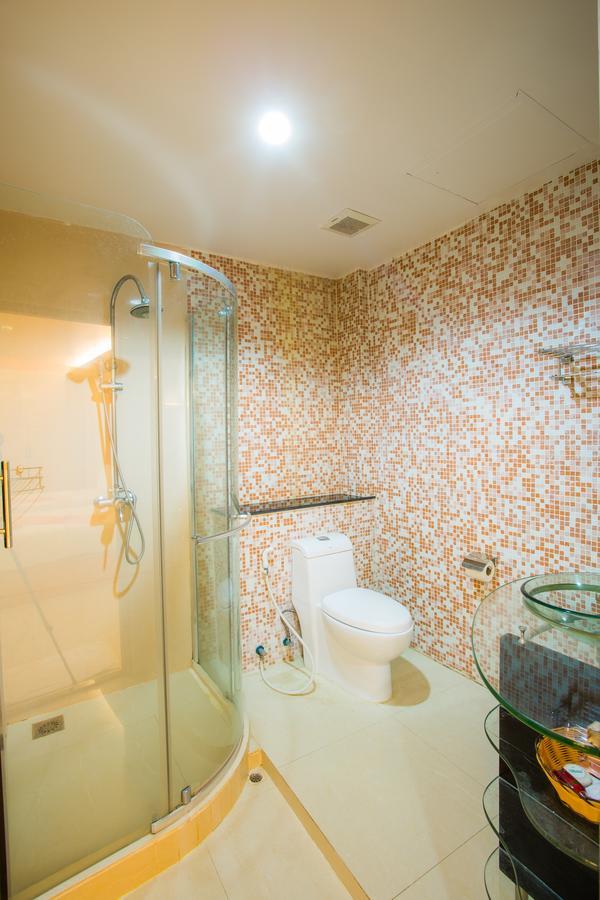 Kanokan Hotel Kanchanaburi Bagian luar foto
