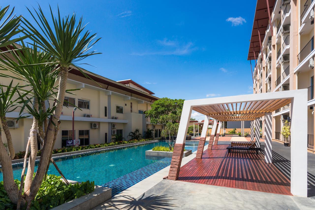 Kanokan Hotel Kanchanaburi Bagian luar foto