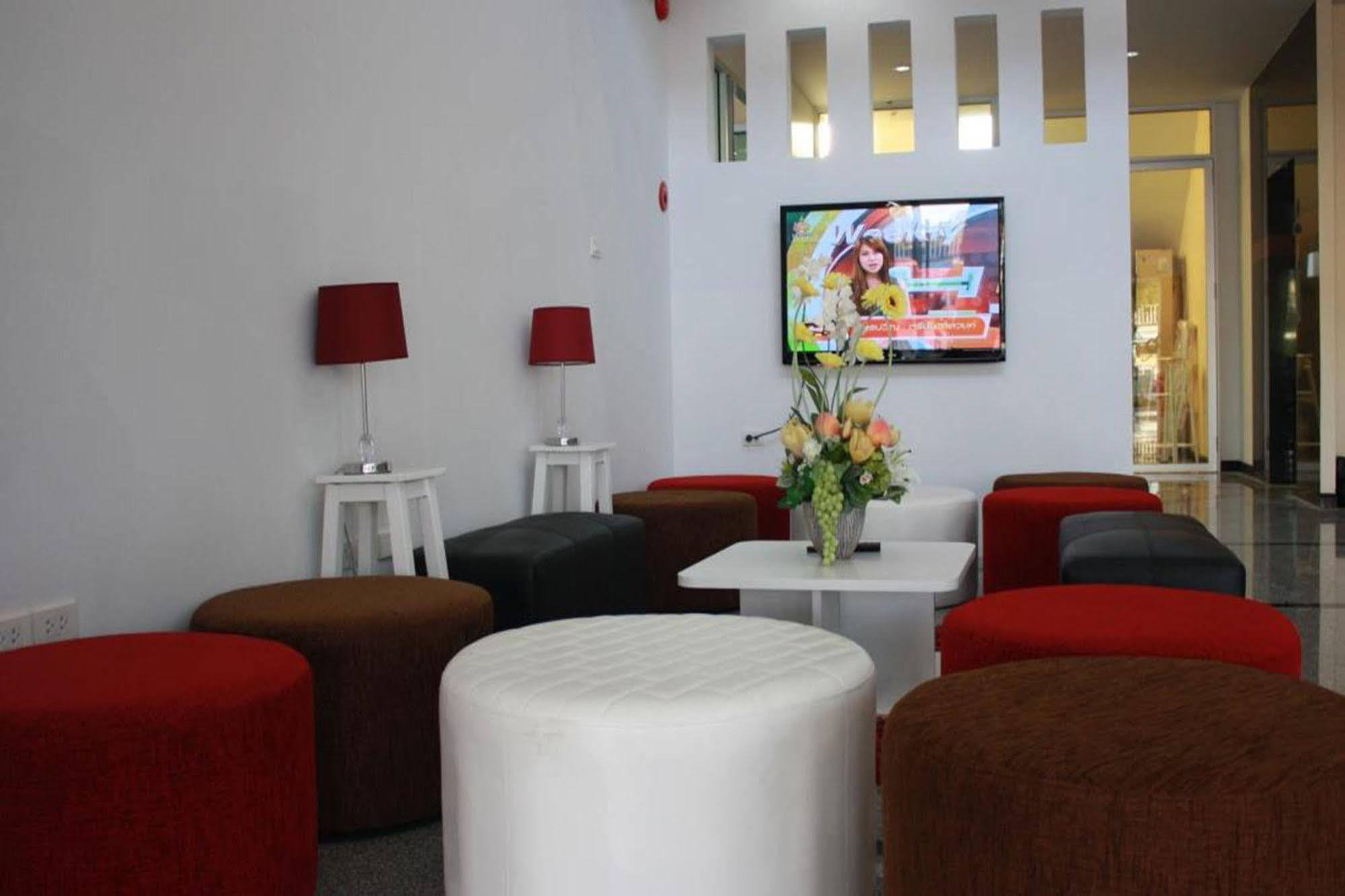 Kanokan Hotel Kanchanaburi Bagian luar foto